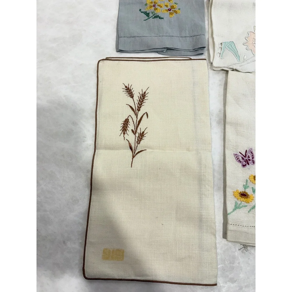 Vintage Embroidered Napkins Lot of 4 Floral Butterfly Wheat Linen Cotton